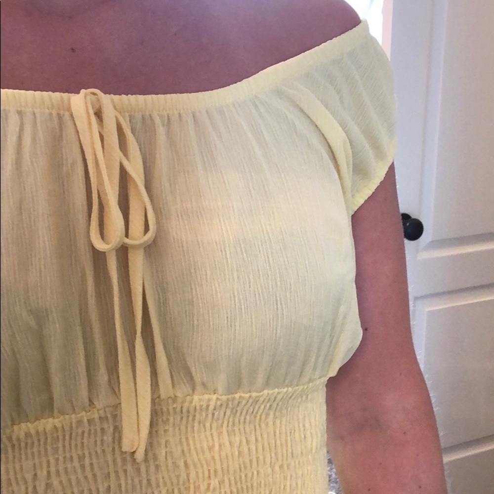 Yellow crop top - Picture 3 of 3